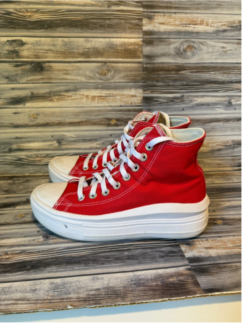 Converse CHUCK TAYLOR ALL STAR MOVE HI red platform sneakers womens 7.5